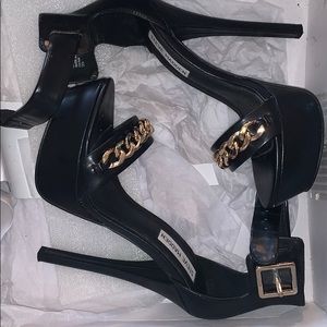 Steve Madden Gold Chain Black High Heel Size 7
